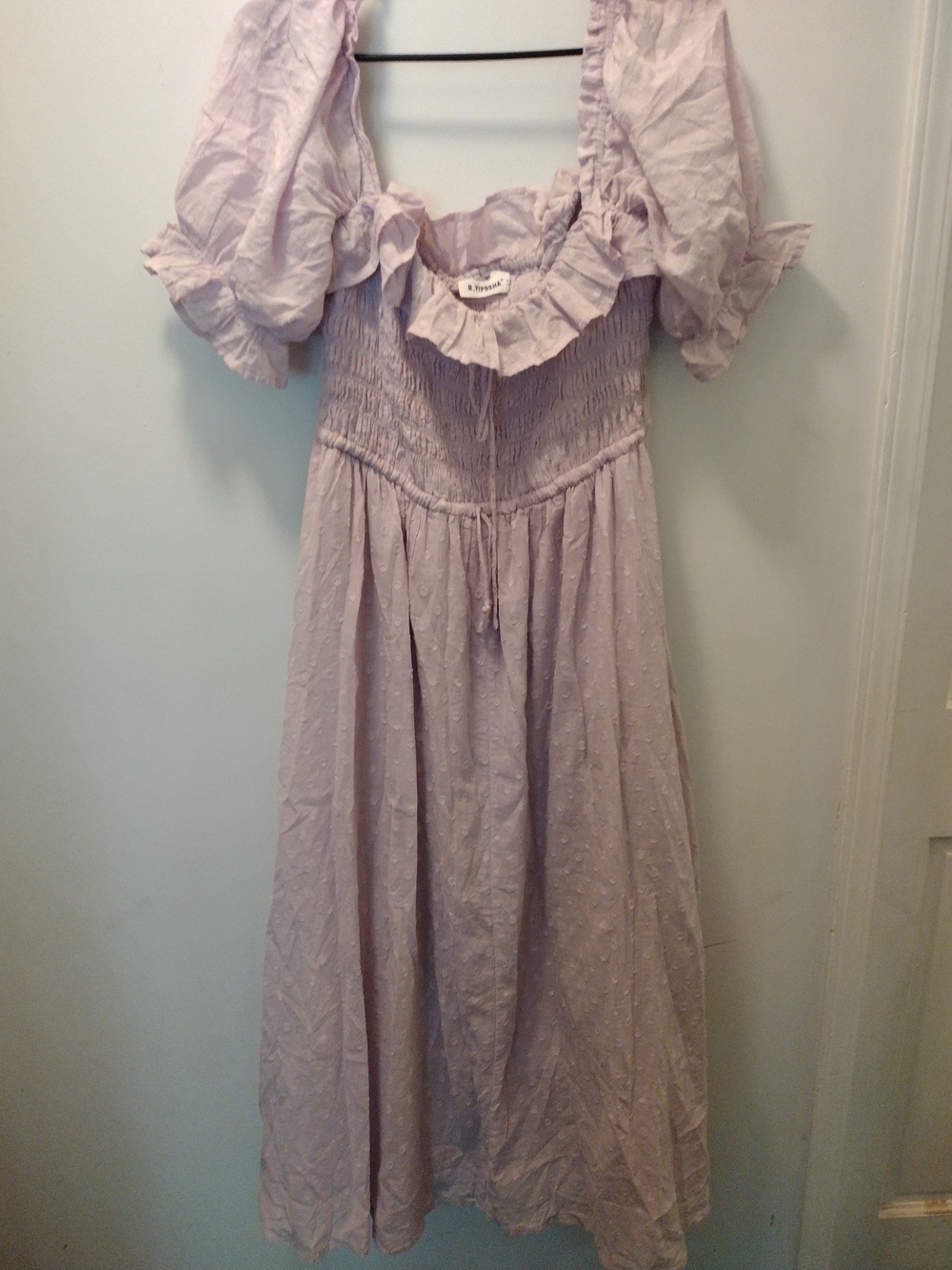 Lilac Puff-Sleeve Midi Dress
